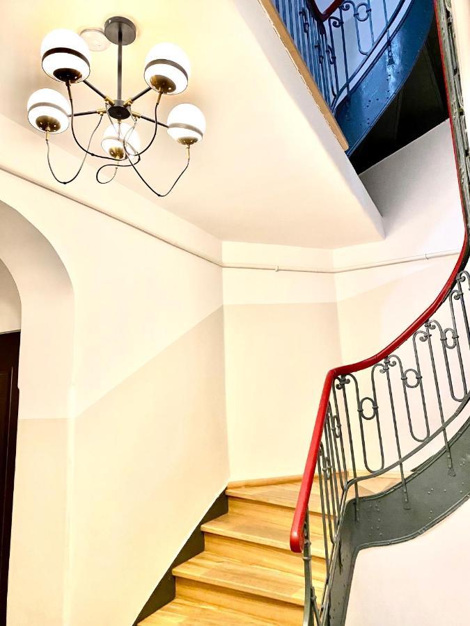 Hello Apartments Amazing River View 4 Bedrooms & Balcony 格但斯克 外观 照片